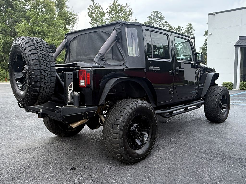 2017 Jeep Wrangler Unlimited Image 9