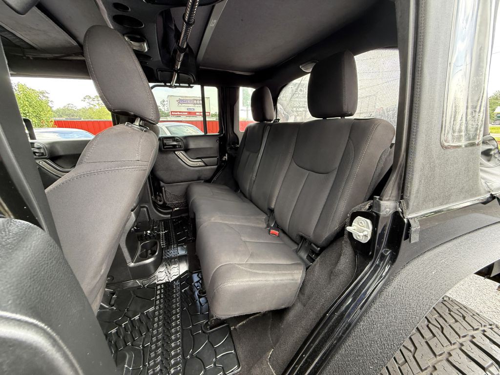 2017 Jeep Wrangler Unlimited Image 17