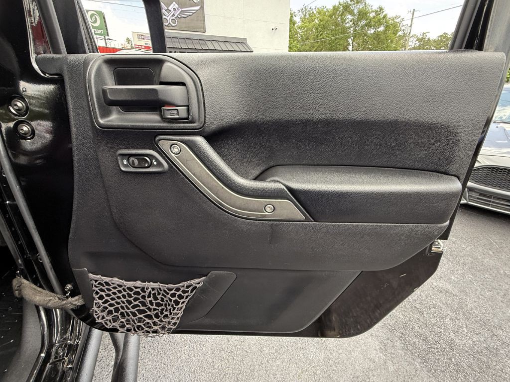 2017 Jeep Wrangler Unlimited Image 23