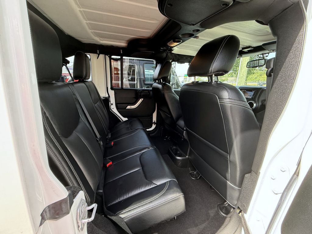 2016 Jeep Wrangler Unlimited Image 16