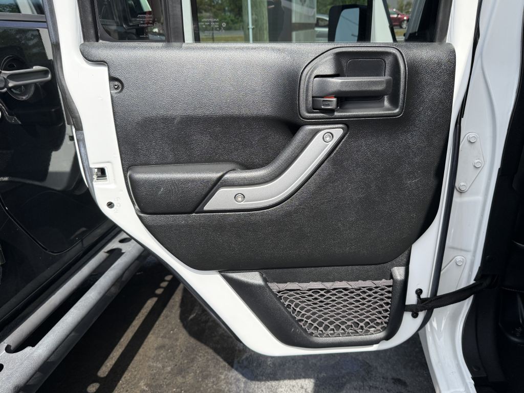 2016 Jeep Wrangler Unlimited Image 24