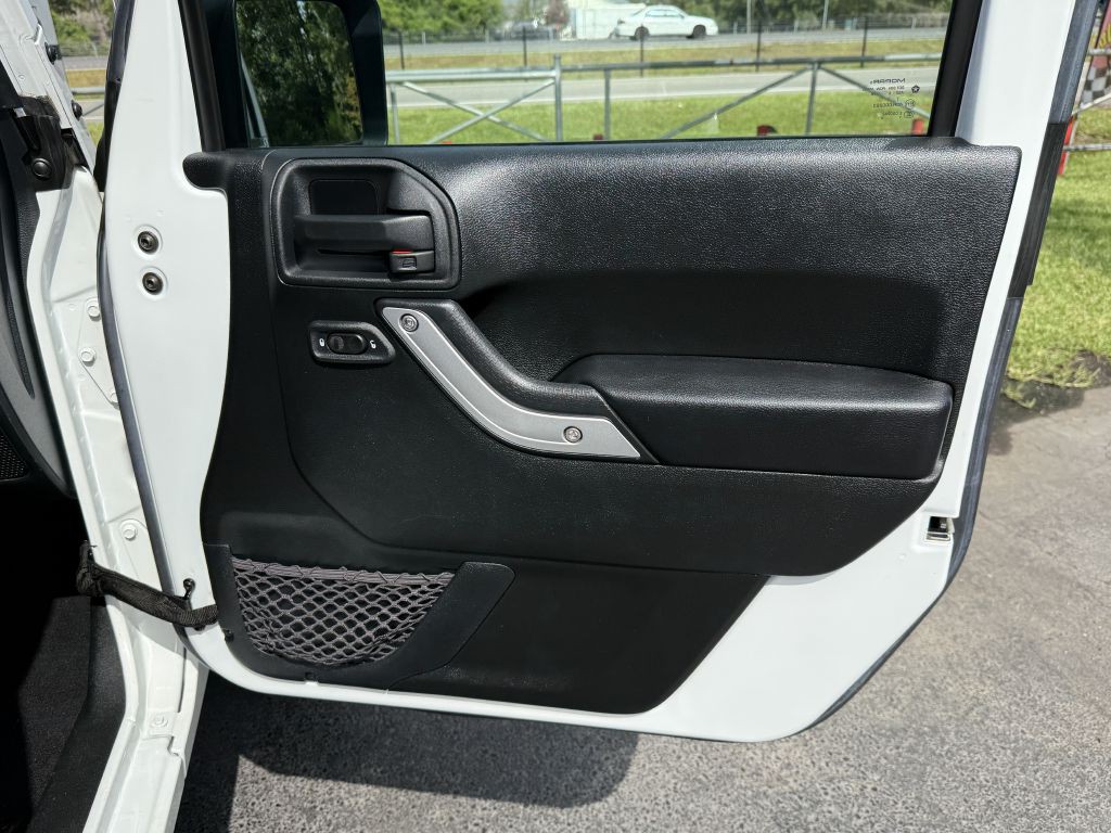 2016 Jeep Wrangler Unlimited Image 25