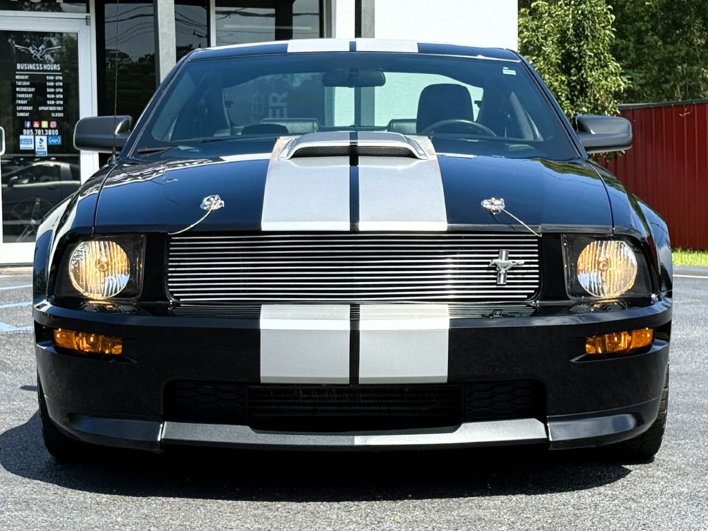 2007 Ford Mustang Image 2