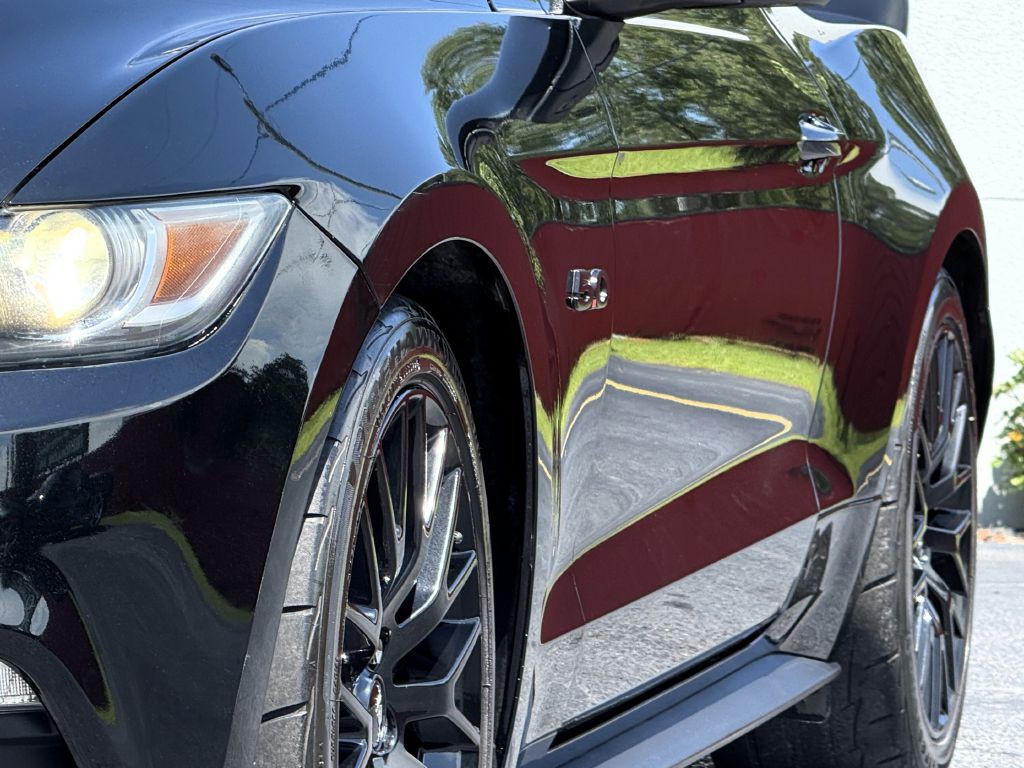 2016 Ford Mustang Image 3