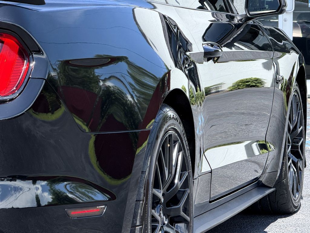 2016 Ford Mustang Image 8