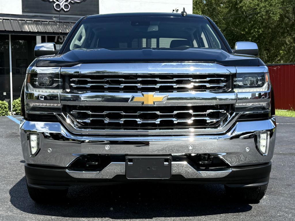 2018 Chevrolet Silverado 1500 Image 2