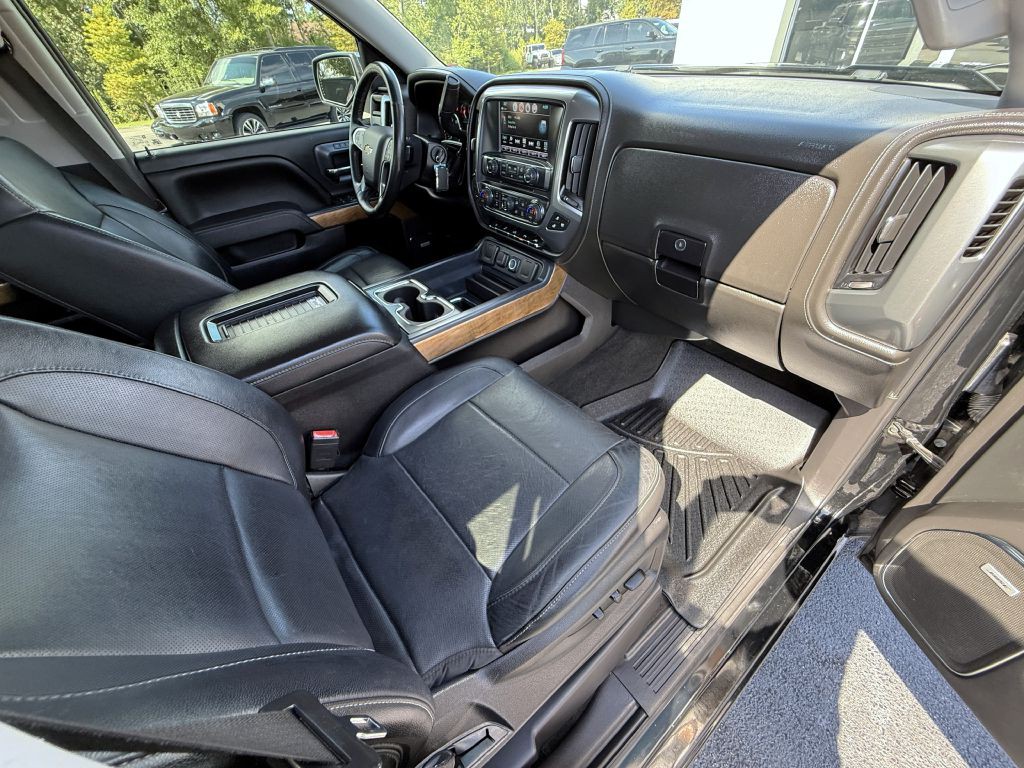 2018 Chevrolet Silverado 1500 Image 16