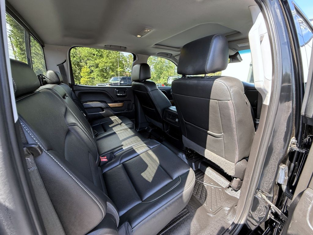 2018 Chevrolet Silverado 1500 Image 18