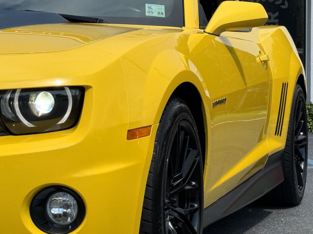 2011 Chevrolet Camaro Image 3