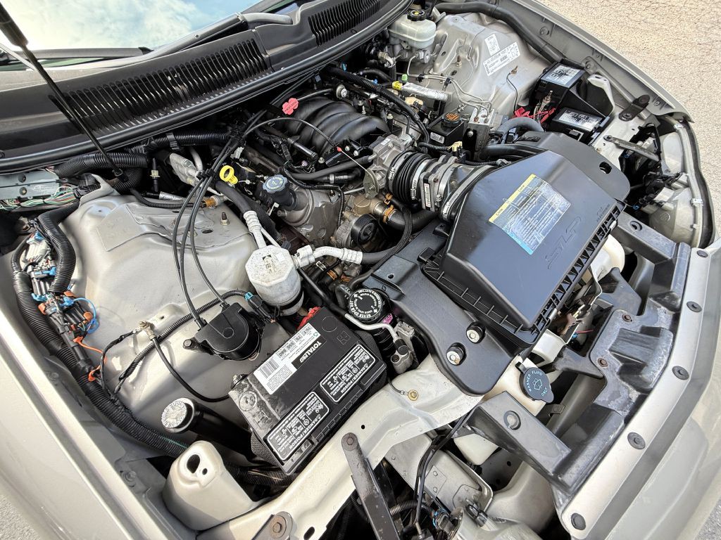 2002 Chevrolet Camaro Image 26