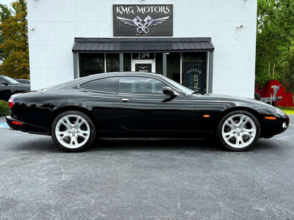 2004 Jaguar XK-Series Image 10