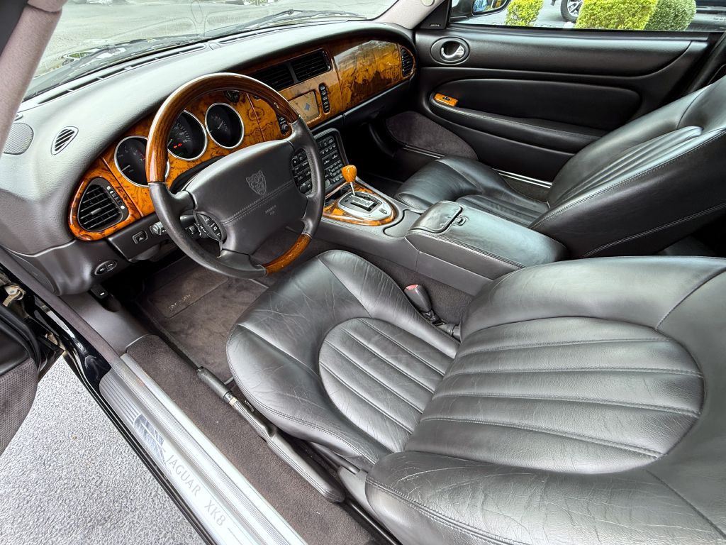 2004 Jaguar XK-Series Image 15