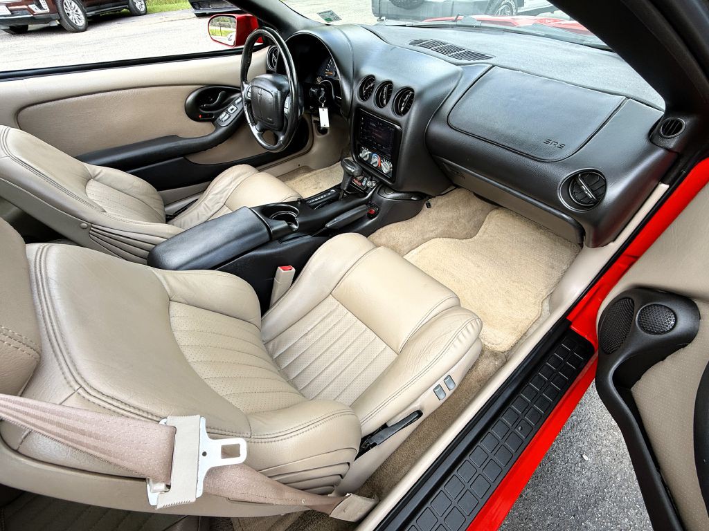 2000 Pontiac Firebird Image 17