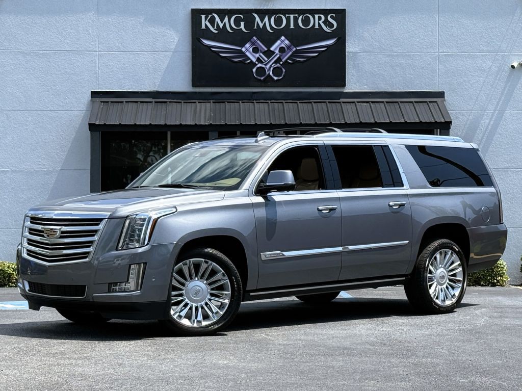 2019 Cadillac Escalade Image 1