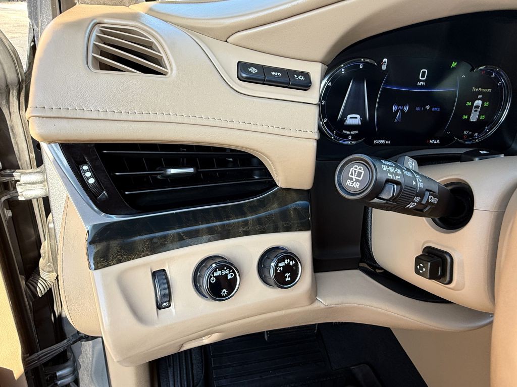 2019 Cadillac Escalade Image 25