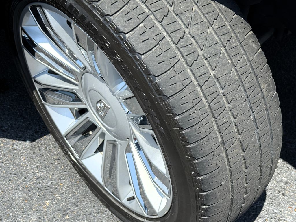 2019 Cadillac Escalade Image 39