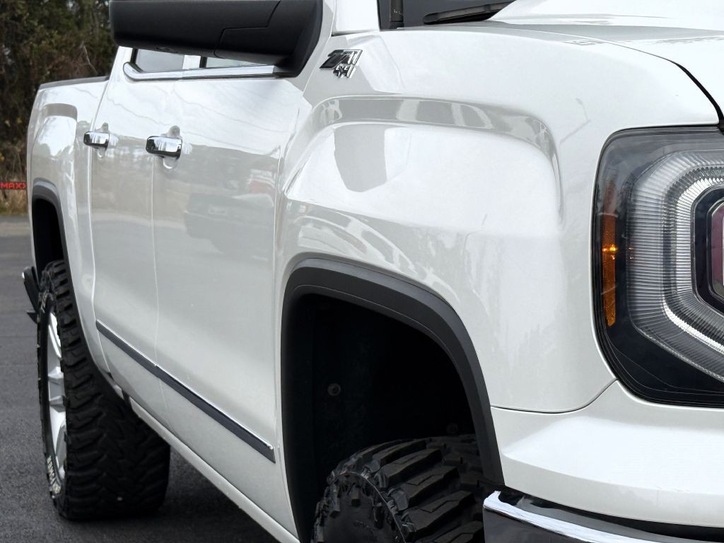 2018 GMC Sierra Image 13