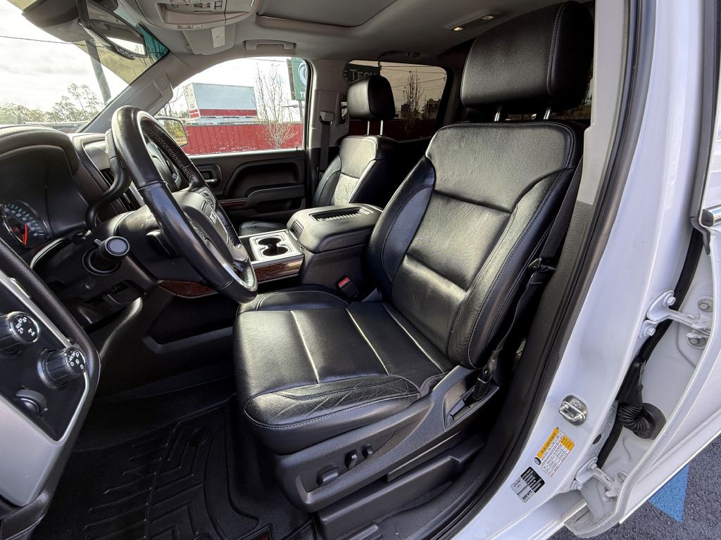 2018 GMC Sierra Image 16