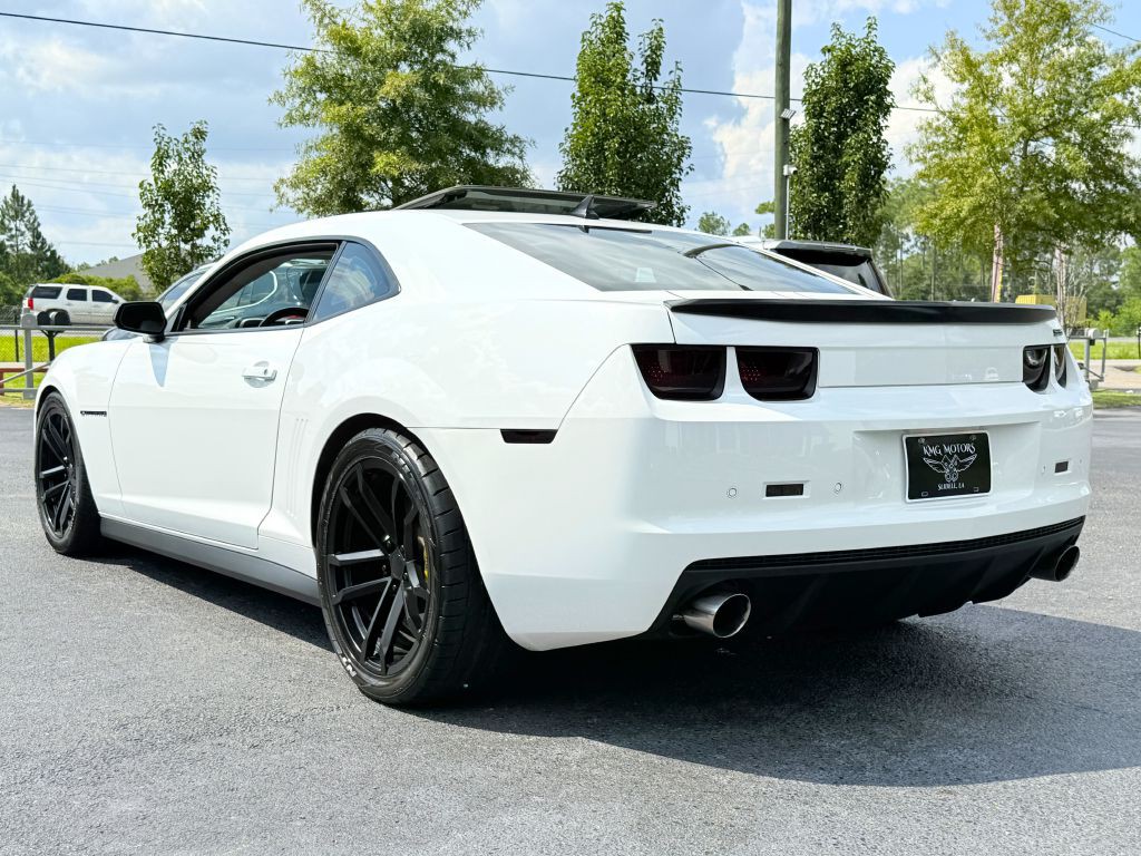 2011 Chevrolet Camaro Image 5