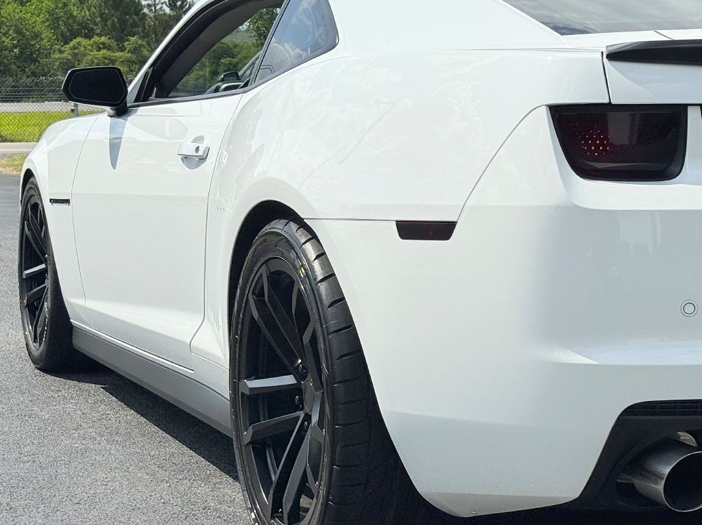 2011 Chevrolet Camaro Image 6