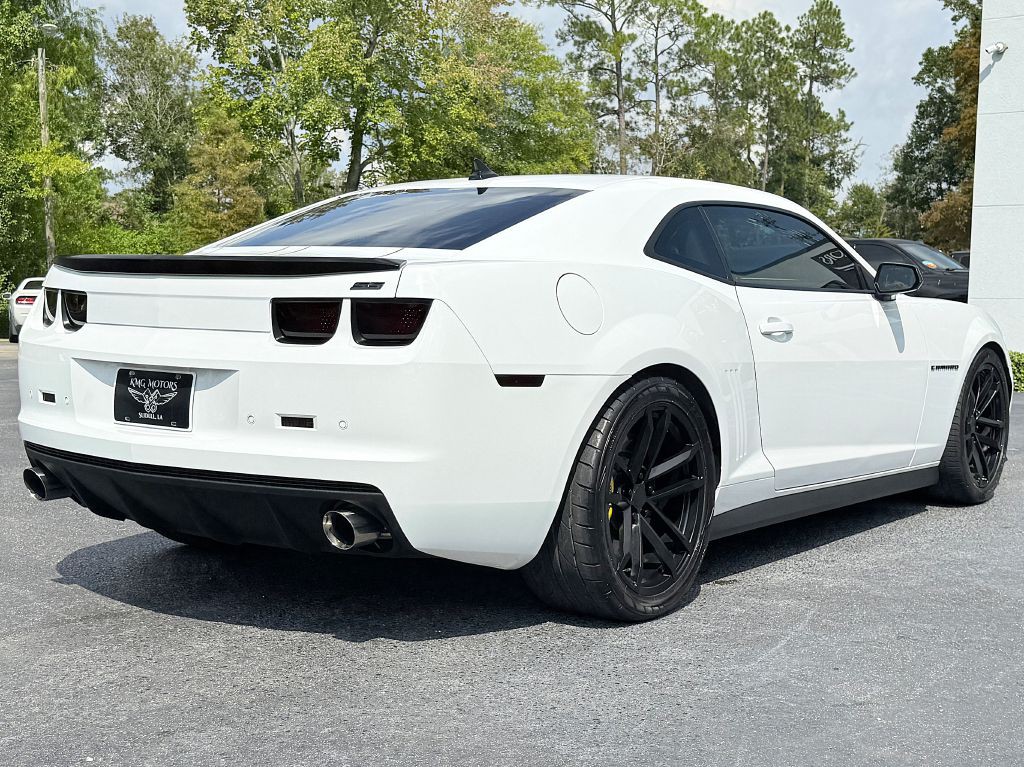 2011 Chevrolet Camaro Image 9
