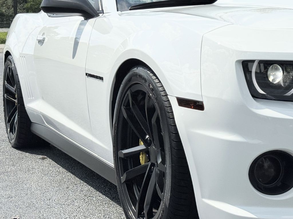 2011 Chevrolet Camaro Image 12
