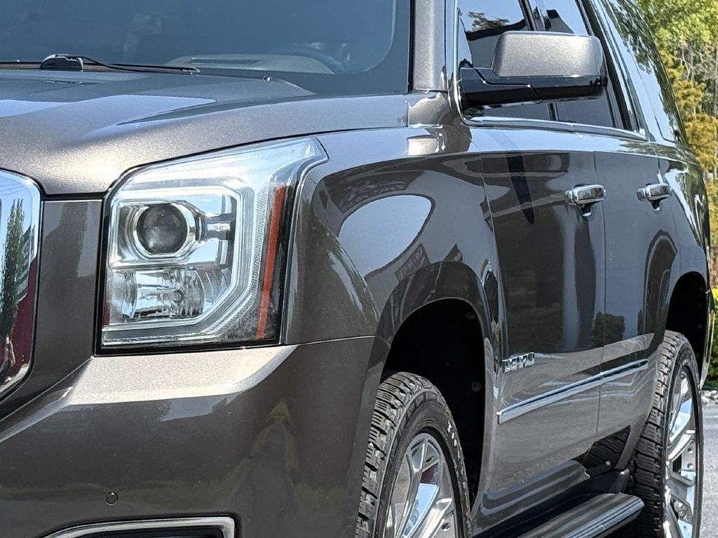 2019 GMC Yukon Image 3