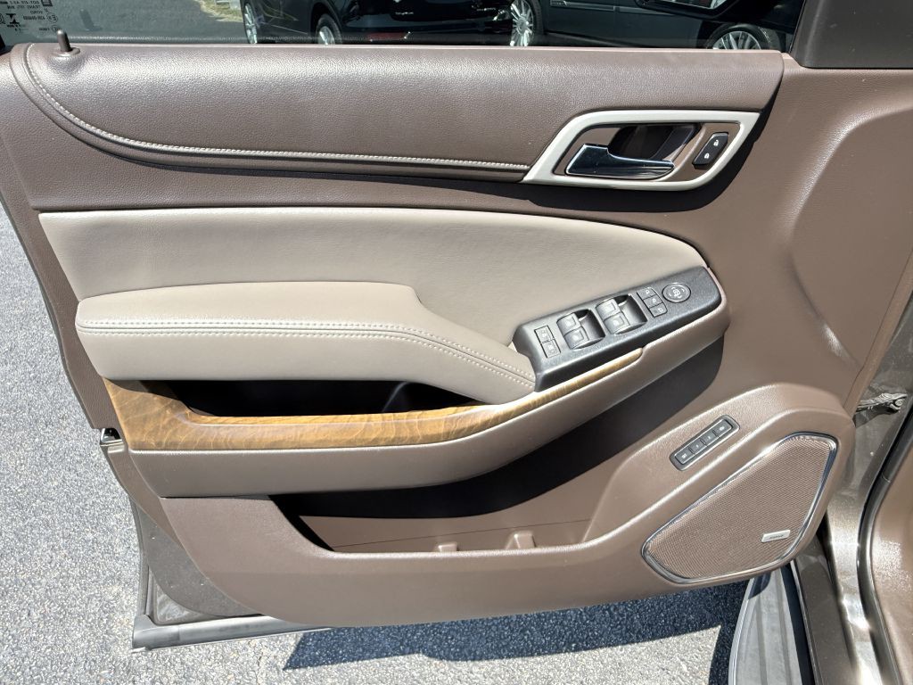 2019 GMC Yukon Image 28