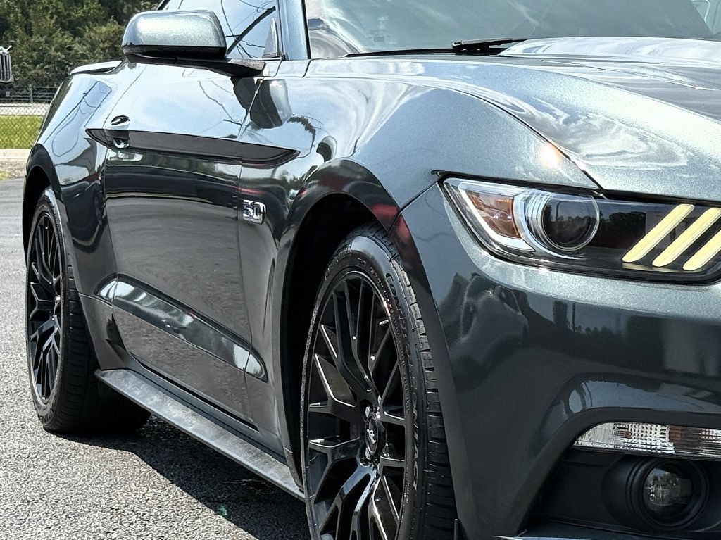 2015 Ford Mustang Image 10