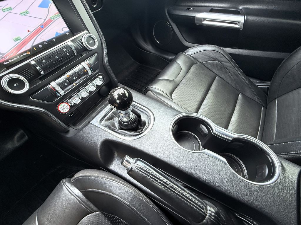 2015 Ford Mustang Image 21