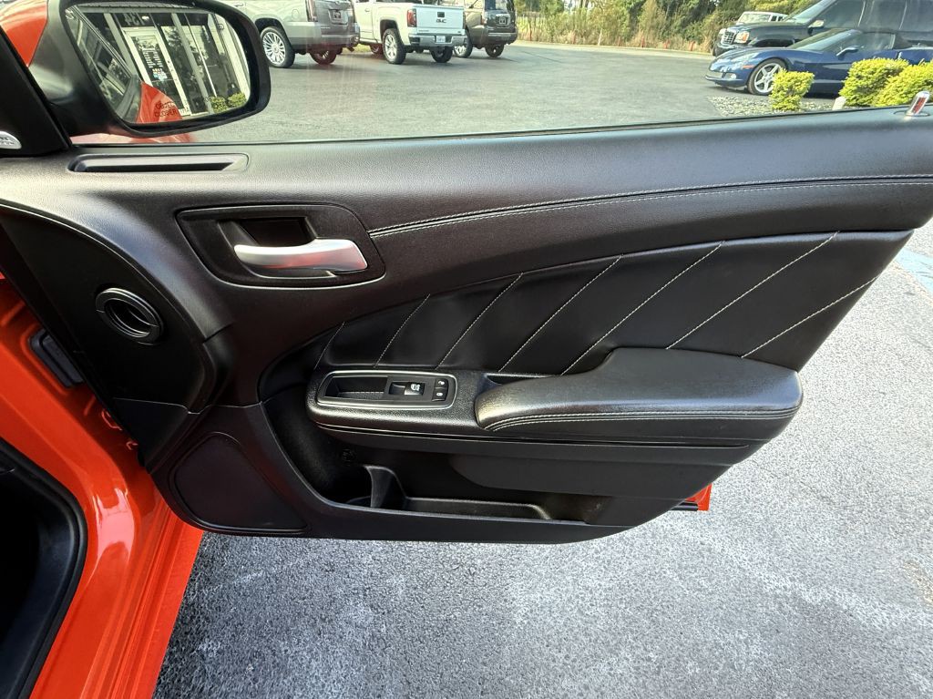2019 Dodge Charger Image 26