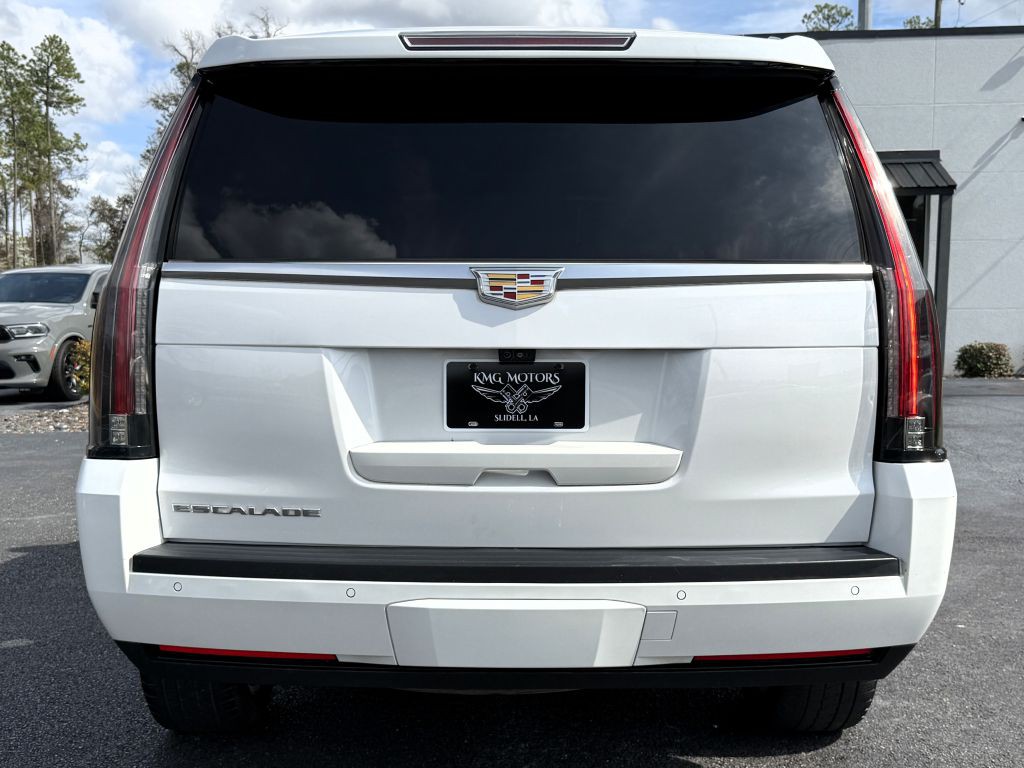 2019 Cadillac Escalade Image 8