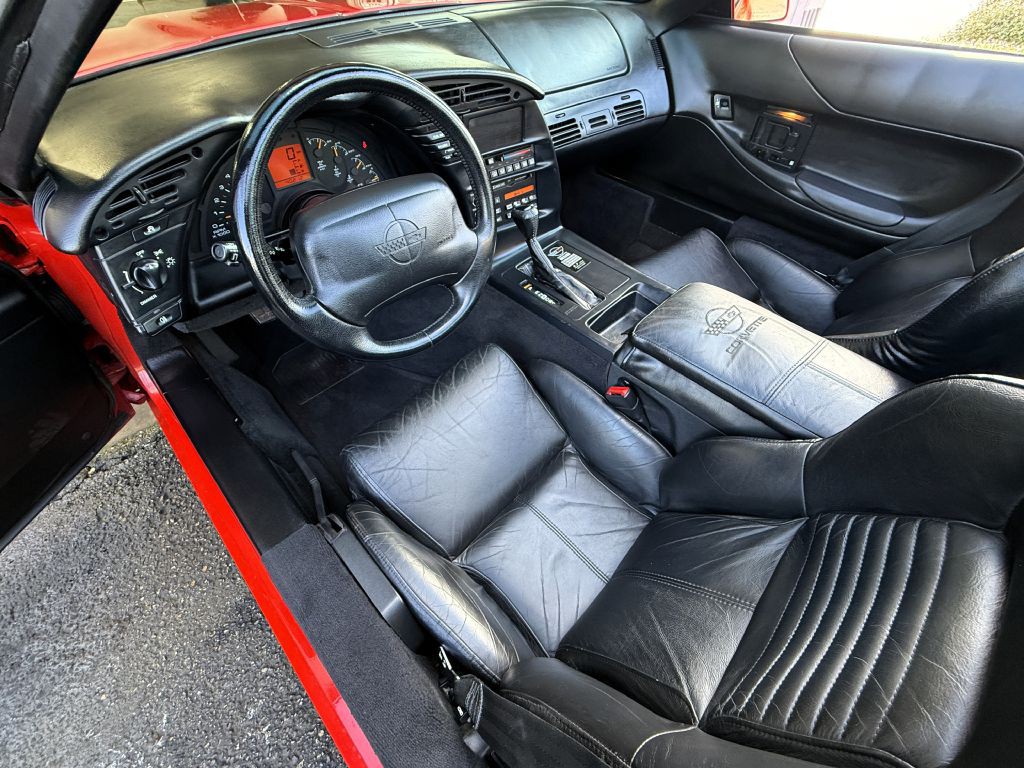 1996 Chevrolet Corvette Image 16