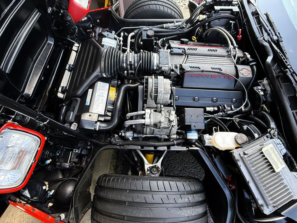 1996 Chevrolet Corvette Image 24
