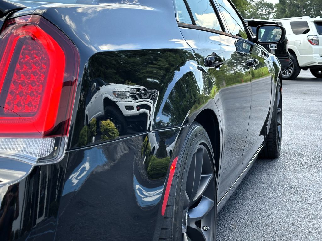 2023 Chrysler 300 Image 10