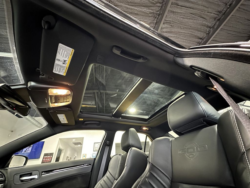 2023 Chrysler 300 Image 31