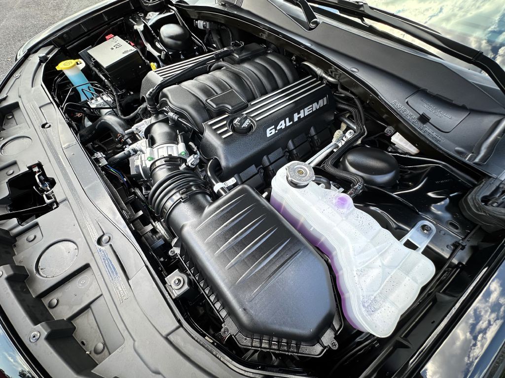 2023 Chrysler 300 Image 38