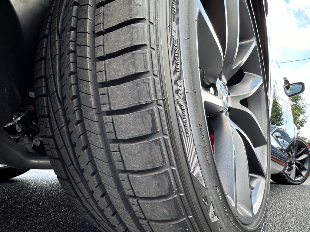 2023 Chrysler 300 Image 41