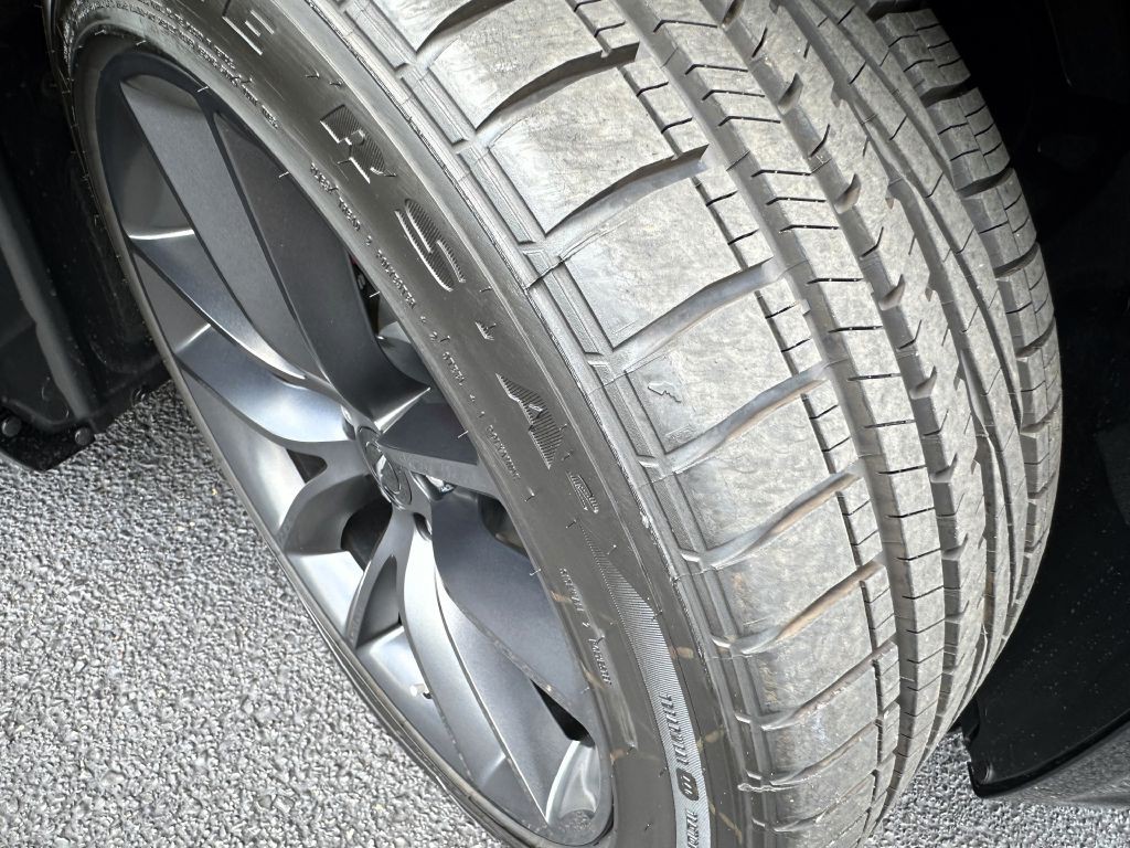 2023 Chrysler 300 Image 42