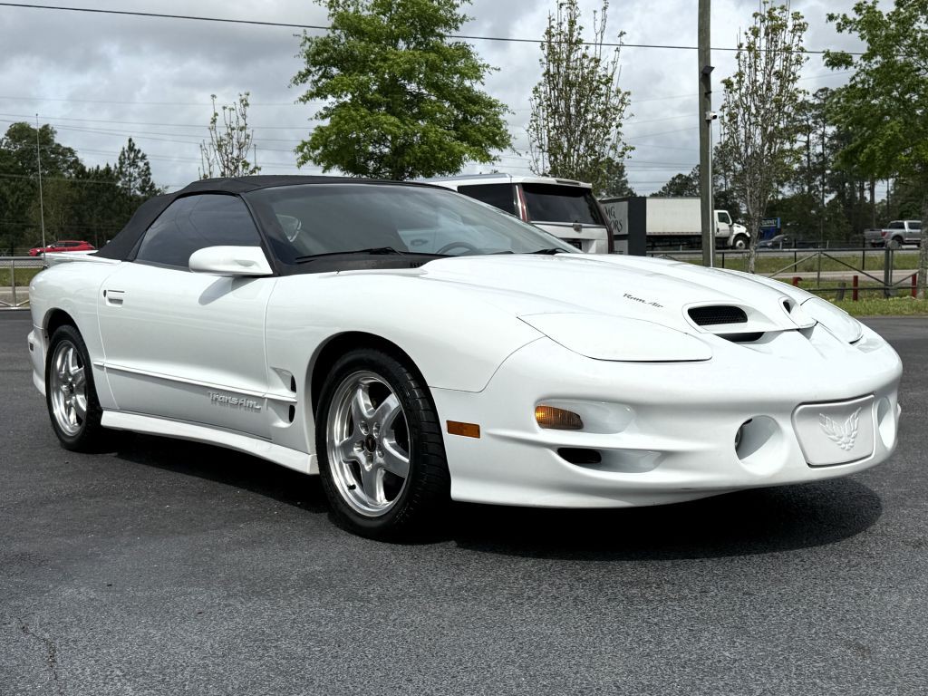 2002 Pontiac Firebird Image 12
