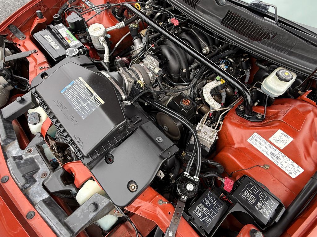 2002 Chevrolet Camaro Image 26