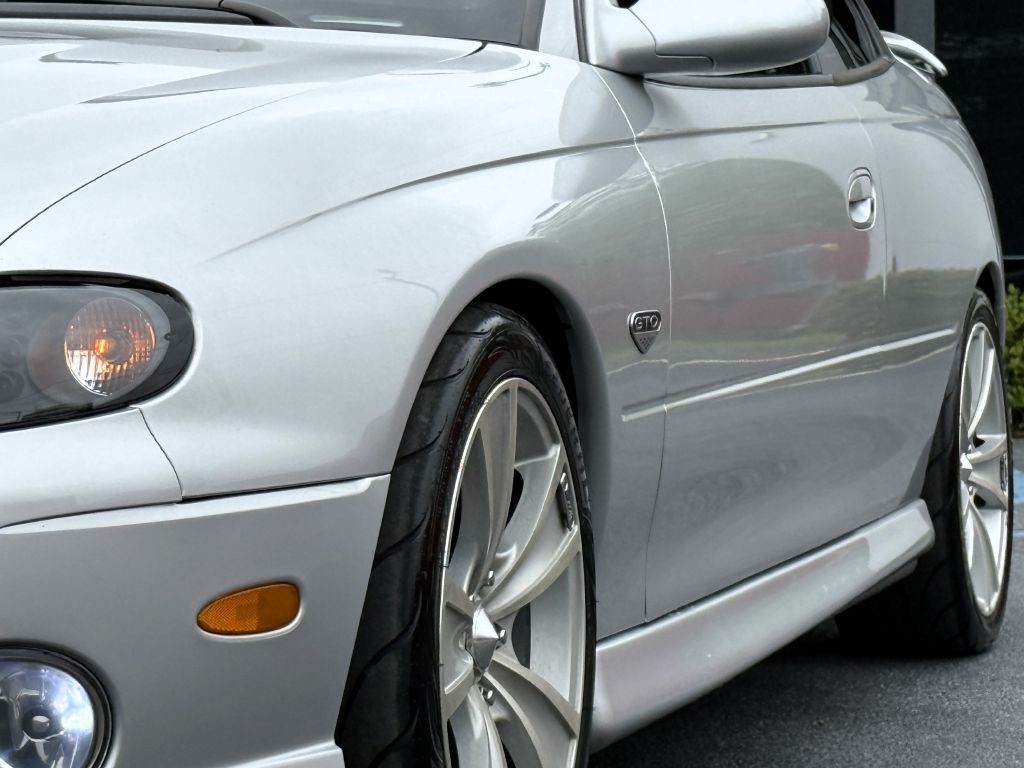 2006 Pontiac GTO Image 3