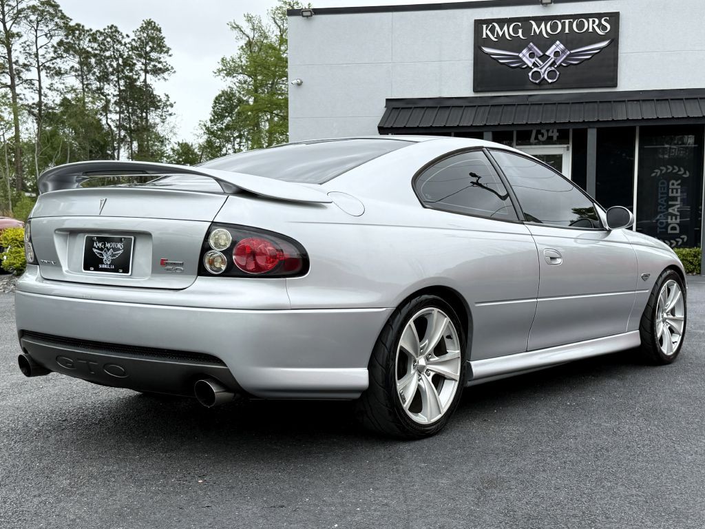 2006 Pontiac GTO Image 9