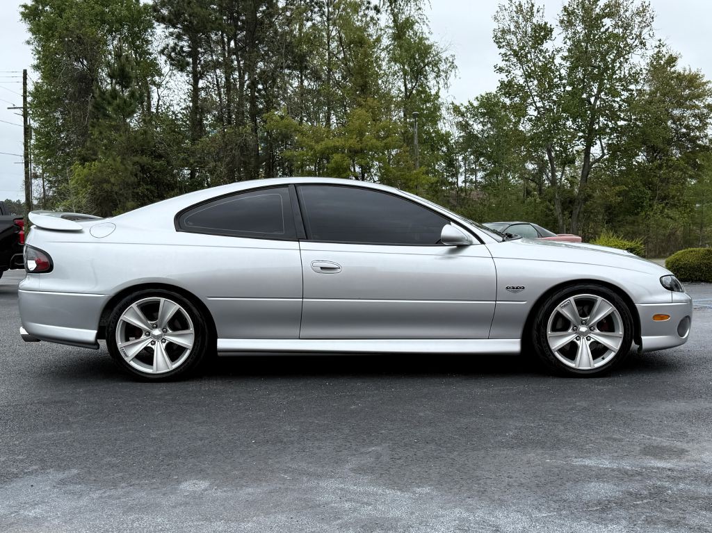 2006 Pontiac GTO Image 10