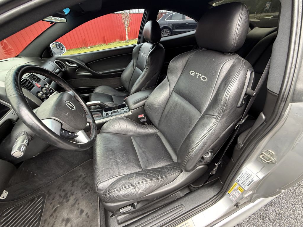 2006 Pontiac GTO Image 16