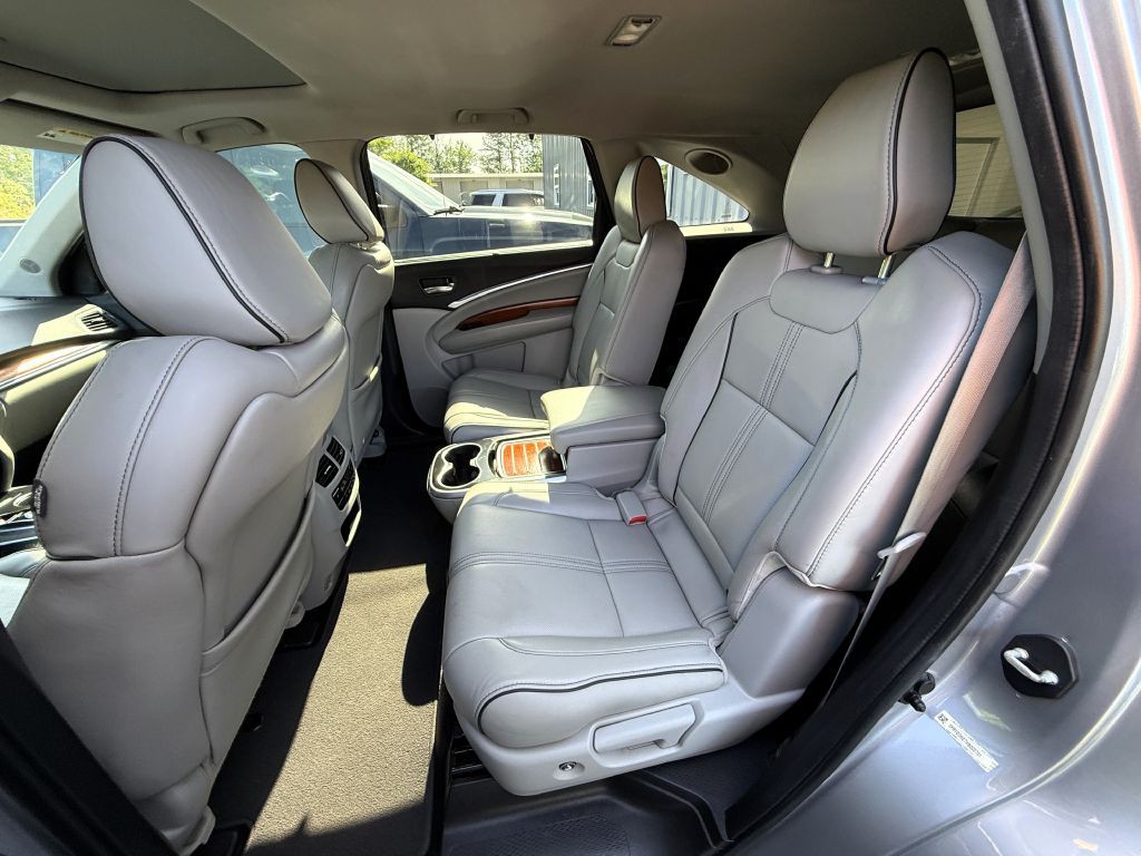 2017 Acura MDX Image 17