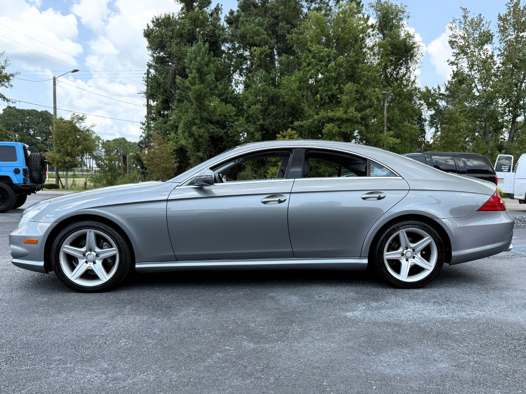2011 Mercedes-Benz CLS-Class Image 4