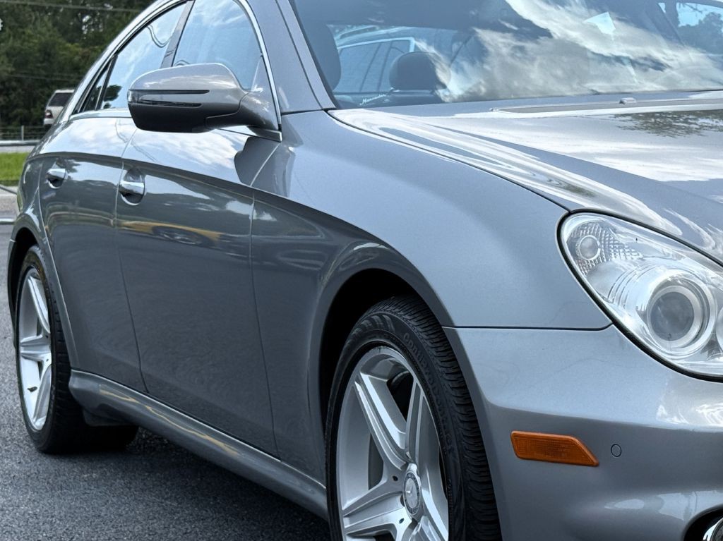 2011 Mercedes-Benz CLS-Class Image 12