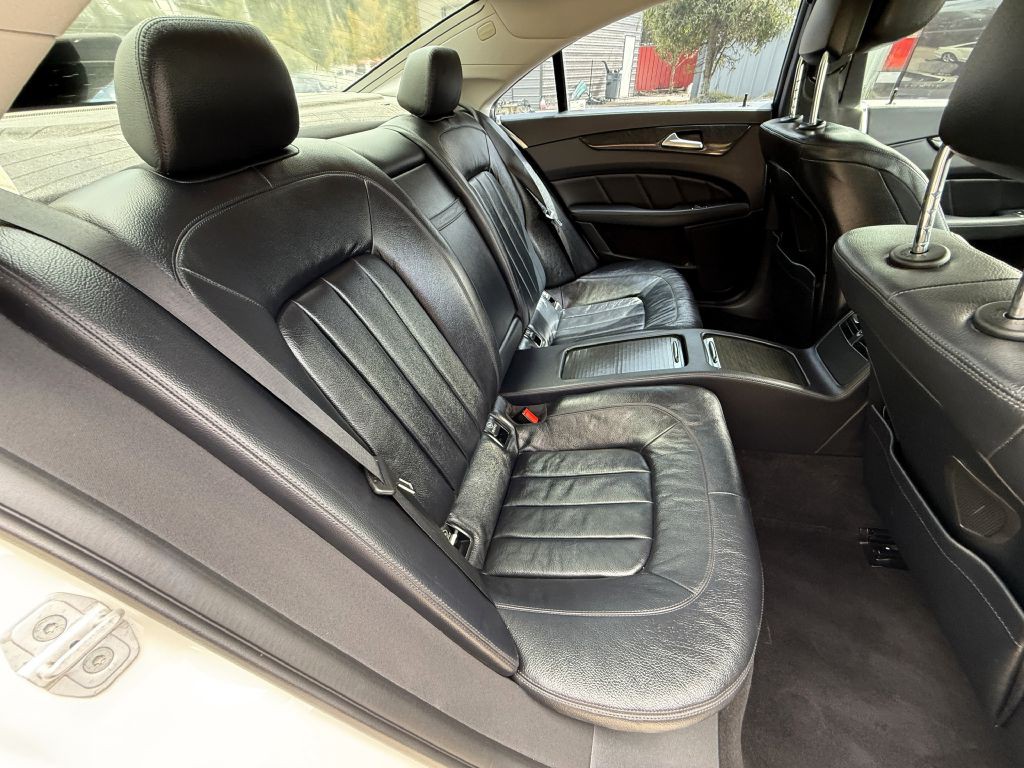 2013 Mercedes-Benz CLS-Class Image 20