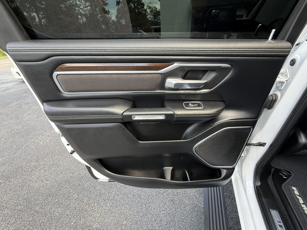 2021 RAM 1500 Image 28